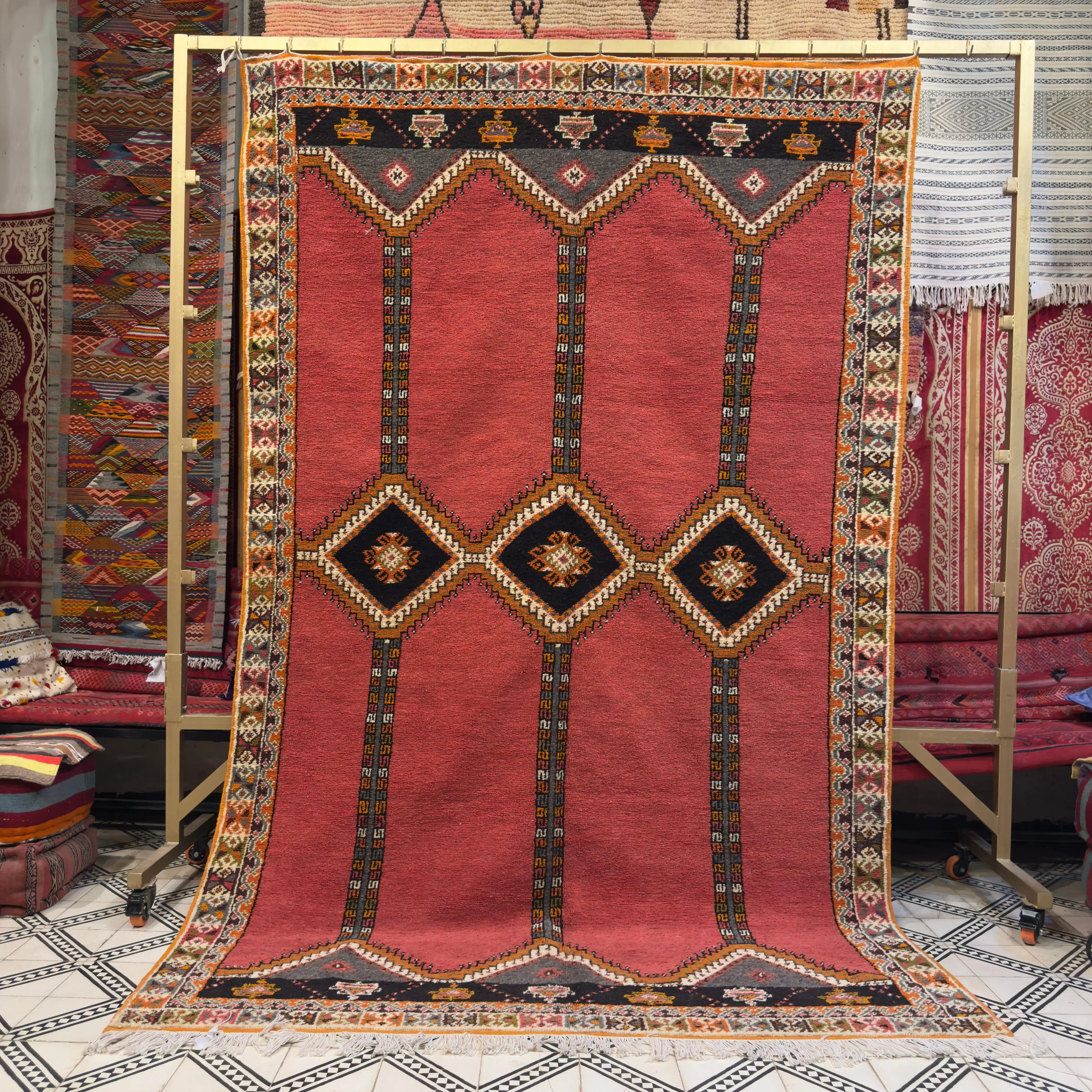 Authentic Moroccan Vintage Rug – Old Berber – 9.84ft x 6.56ft