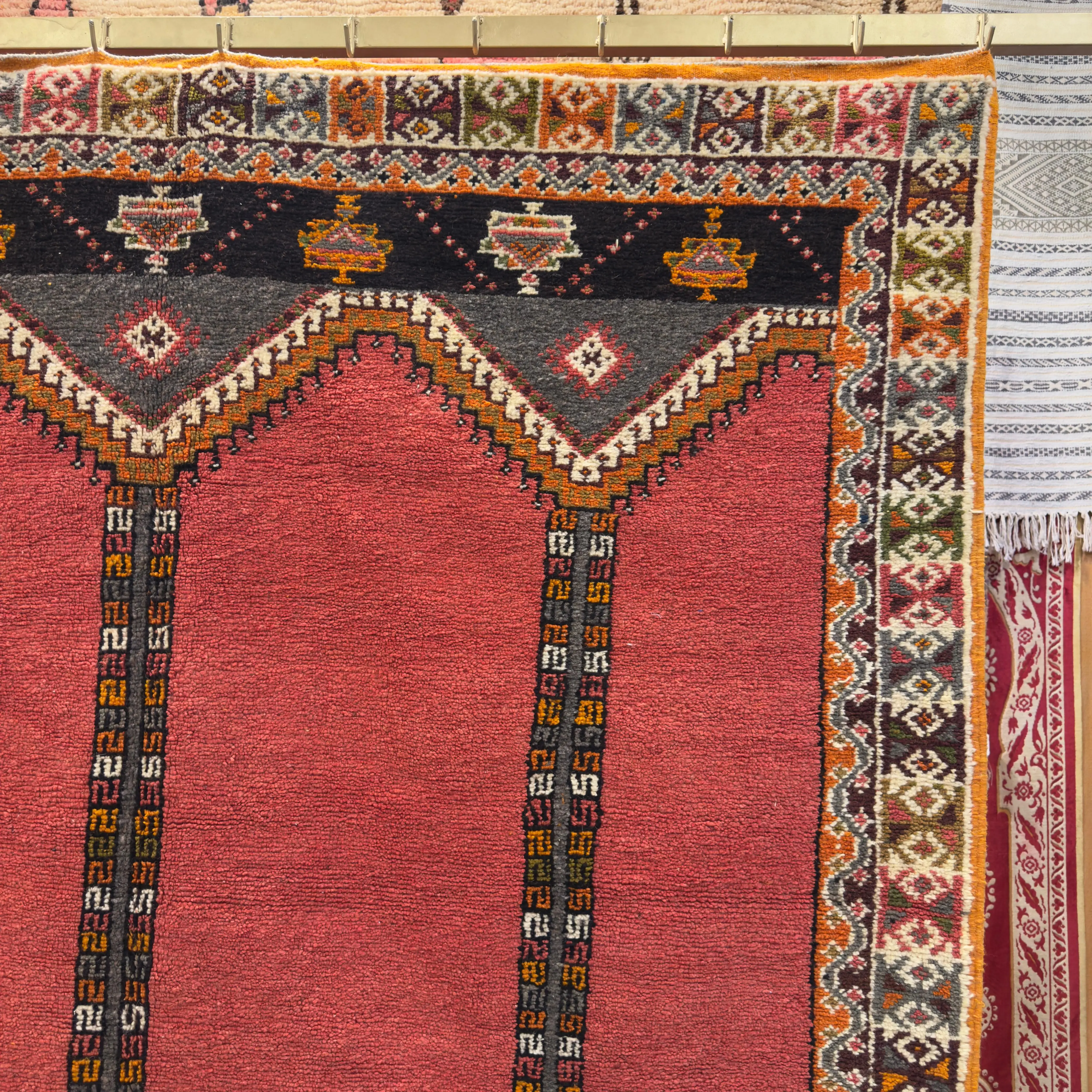 Authentic Moroccan Vintage Rug – Old Berber – 9.84ft x 6.56ft