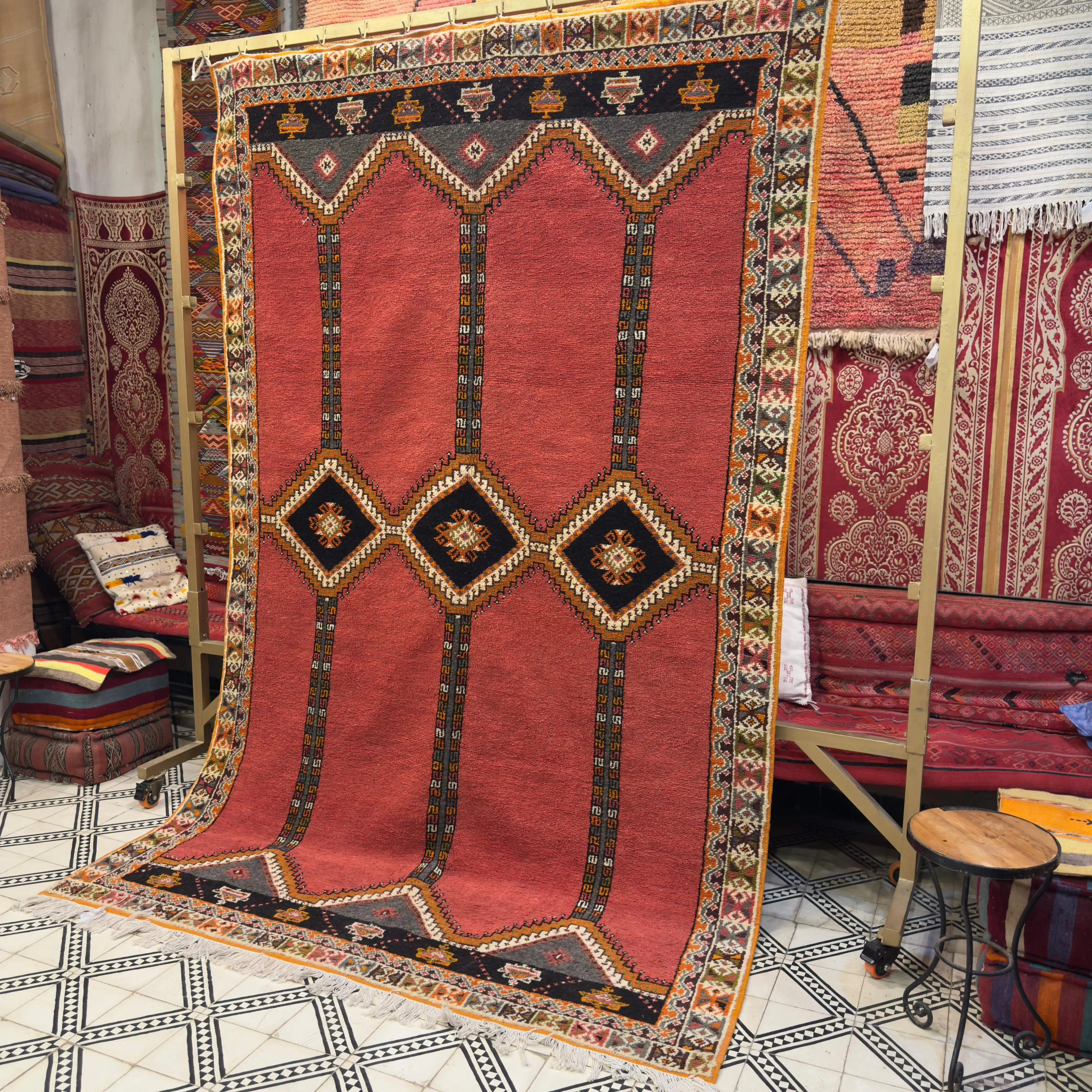 Authentic Moroccan Vintage Rug – Old Berber – 9.84ft x 6.56ft