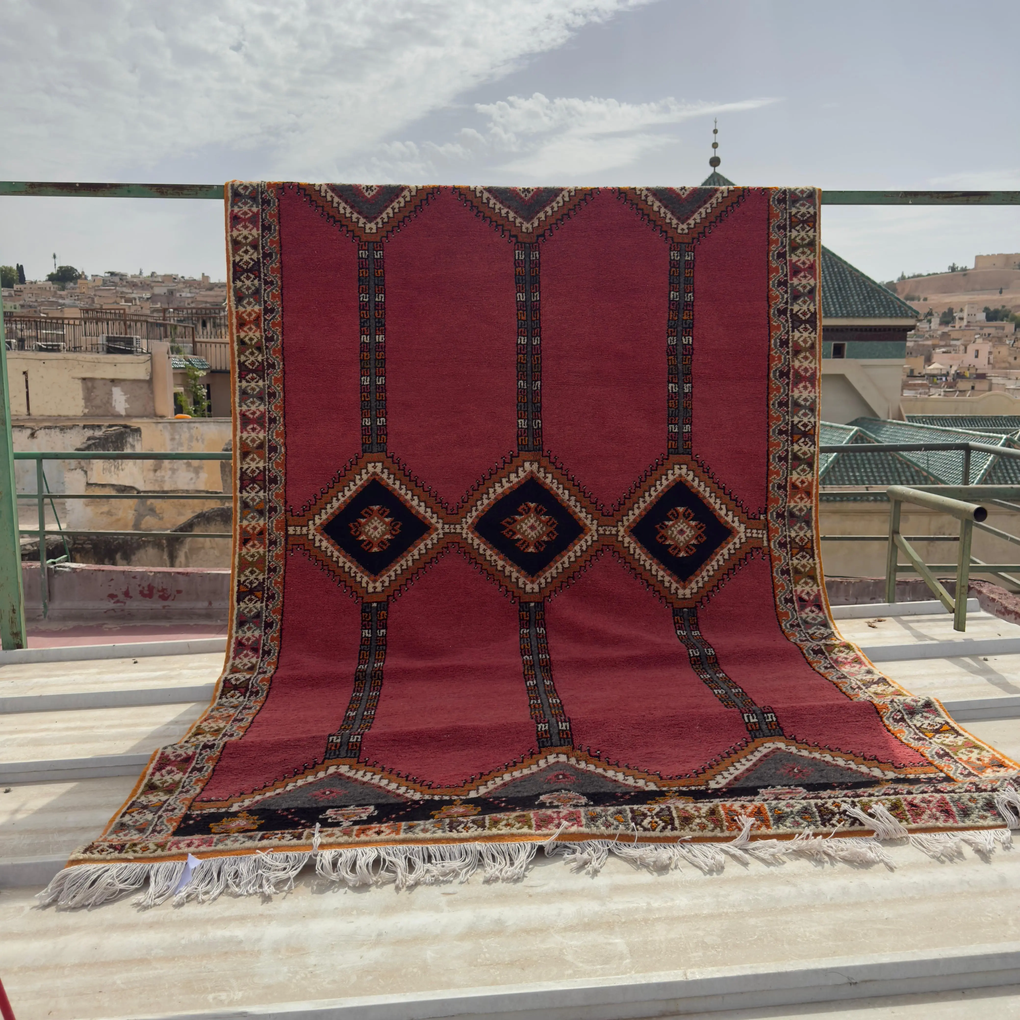 Authentic Moroccan Vintage Rug – Old Berber – 9.84ft x 6.56ft