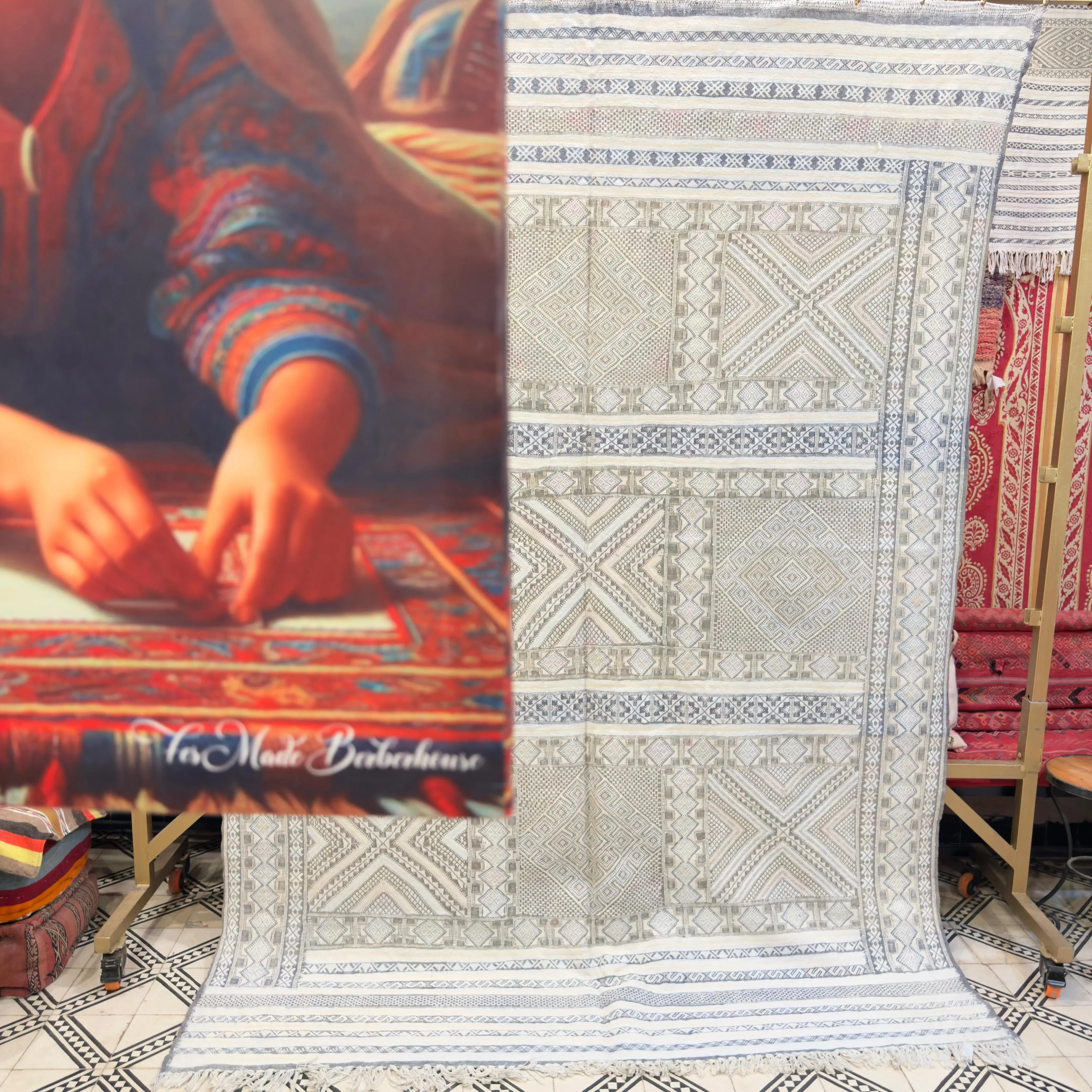 Gorgeous Vintage Kilim Moroccan Rug | 9.84ft x 6.56ft Living Room Carpet