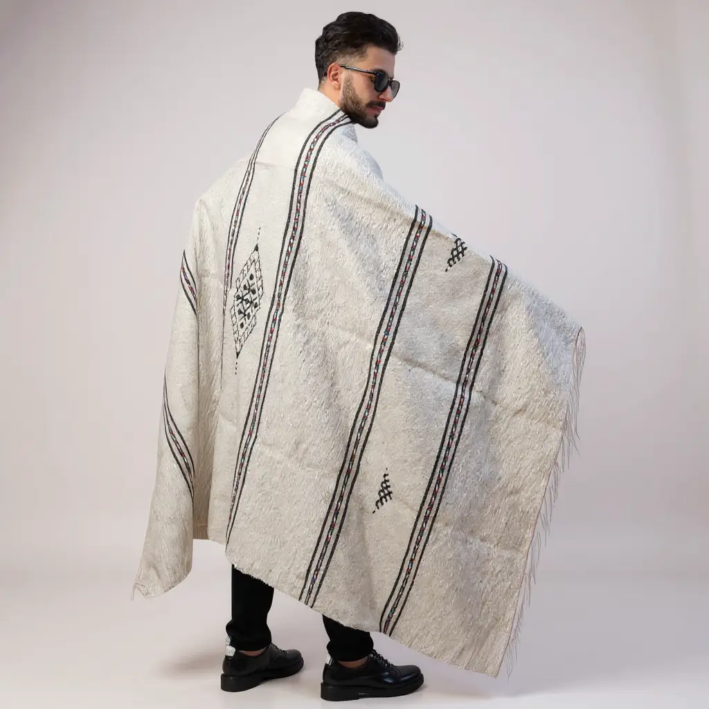 Handmade Moroccan Berber Wool Blanket – Jasmine, Saffron & Poppy Tones