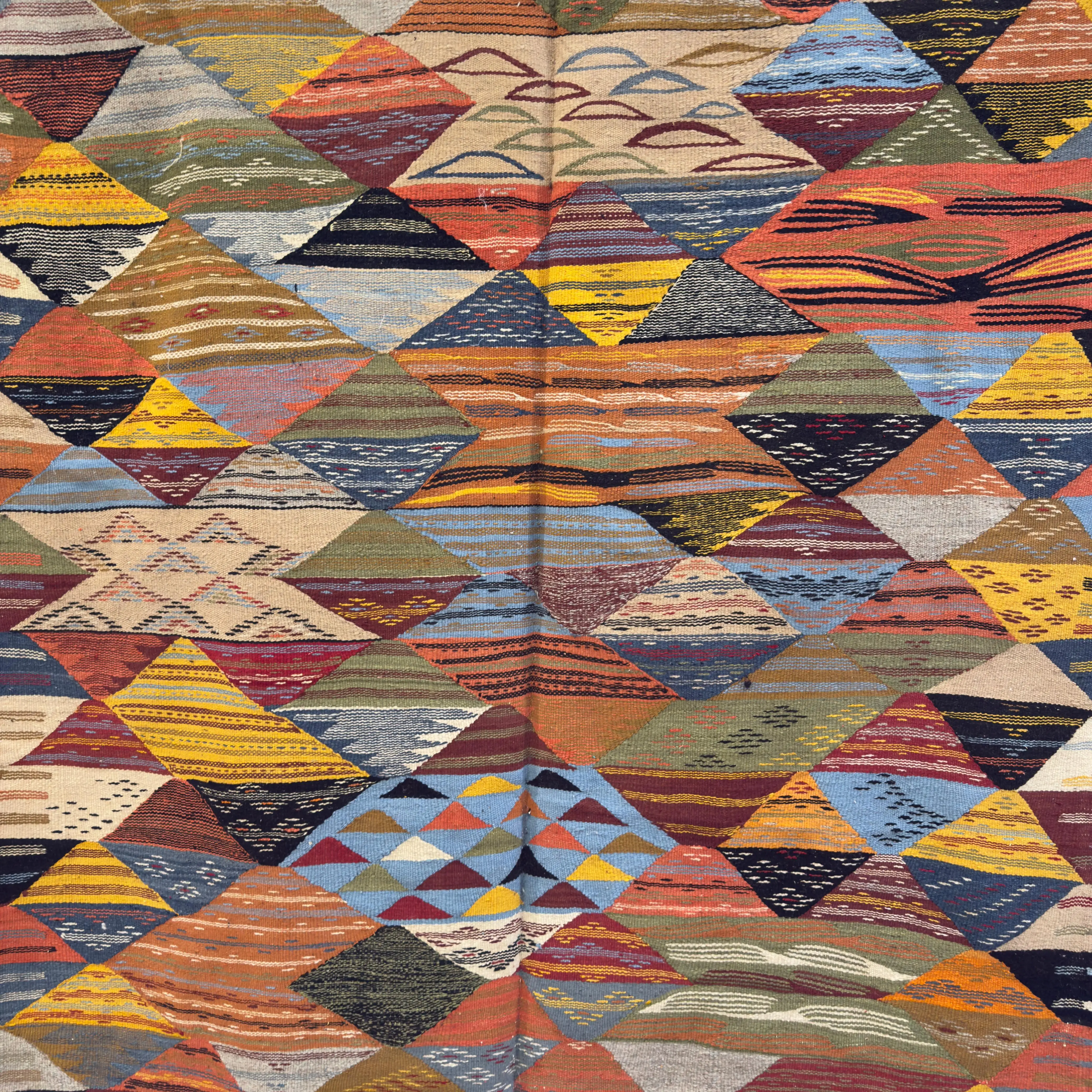 Picasso Berber Kilim – Authentic Moroccan Kilim Rug | Handmade Berber Area Rug - 240/150 CM / 94.5 x 59 inches