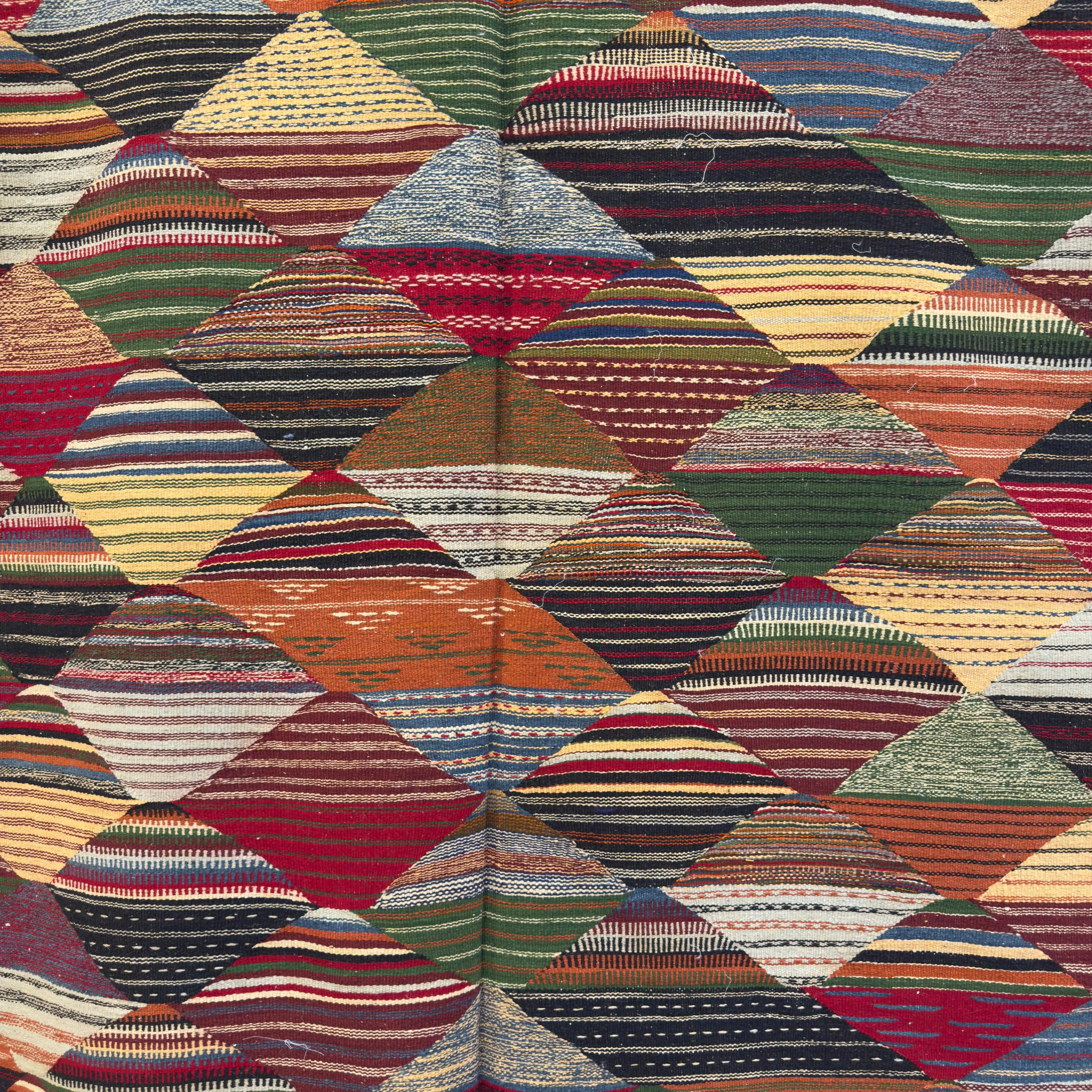 Atlas Luxe – Handwoven Berber Kilim Rug in Agave Silk | Luxury Moroccan Living Room Rug - 240/157 CM / 94.5 x 61.8 inches