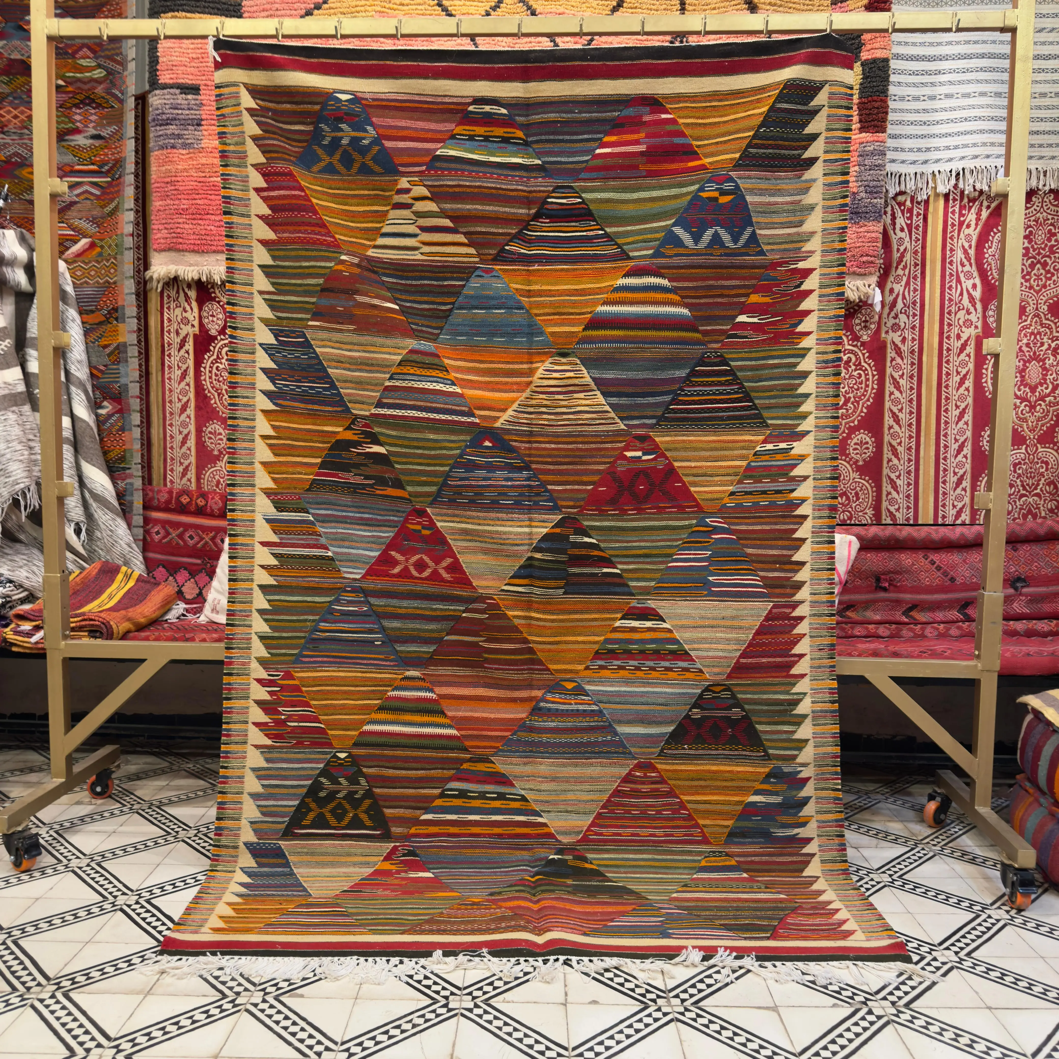 Tazrart Essence – Authentic Moroccan Berber Kilim | Stunning Flat-Woven Rug - 250/160CM / 94.5 x 59 inches