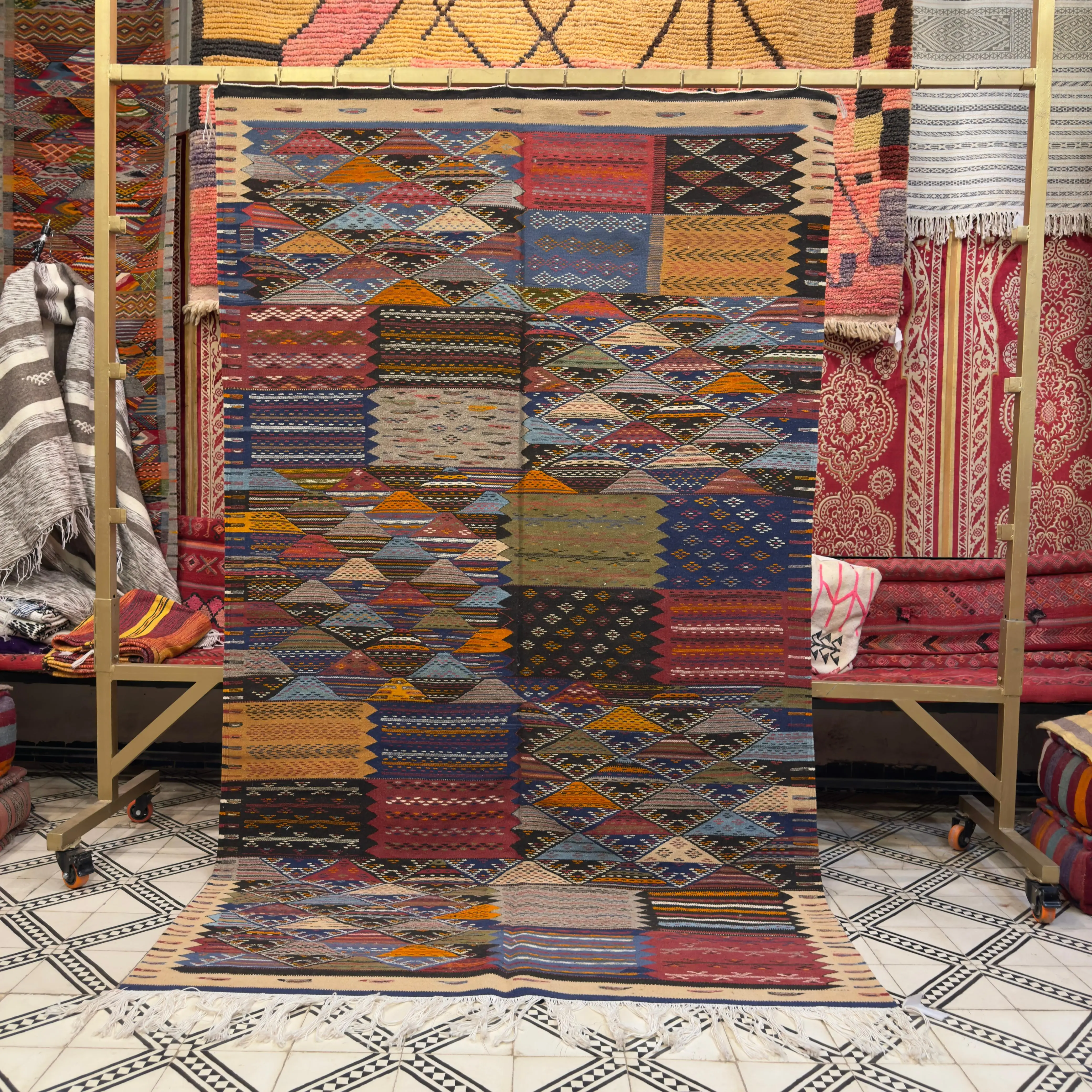 Zayane Charm – Gorgeous Moroccan Kilim Rug | Vintage Style for Living Room & Bedroom - 270/157 CM / 106.3 x 61.8 inches