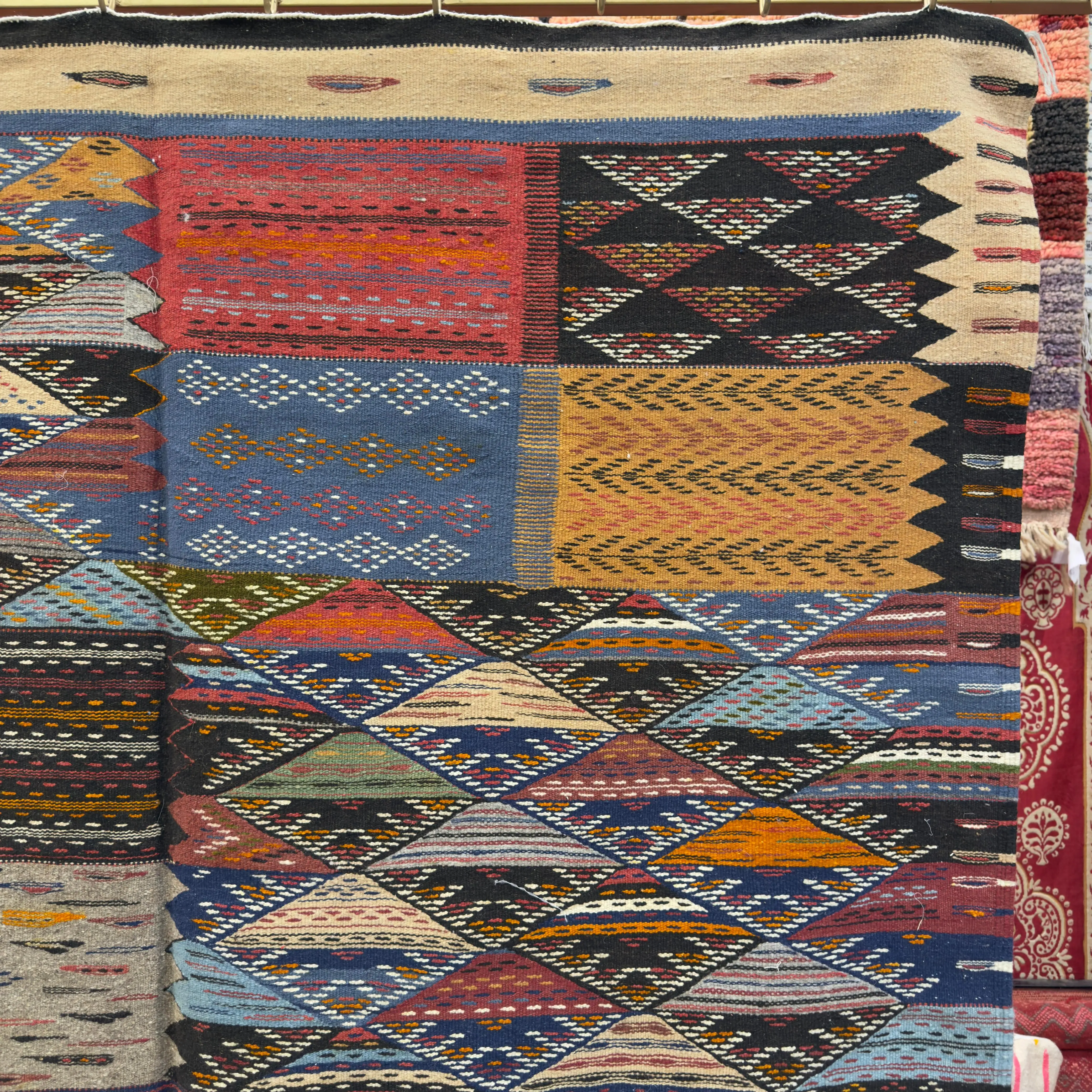 Zayane Charm – Gorgeous Moroccan Kilim Rug | Vintage Style for Living Room & Bedroom - 270/157 CM / 106.3 x 61.8 inches