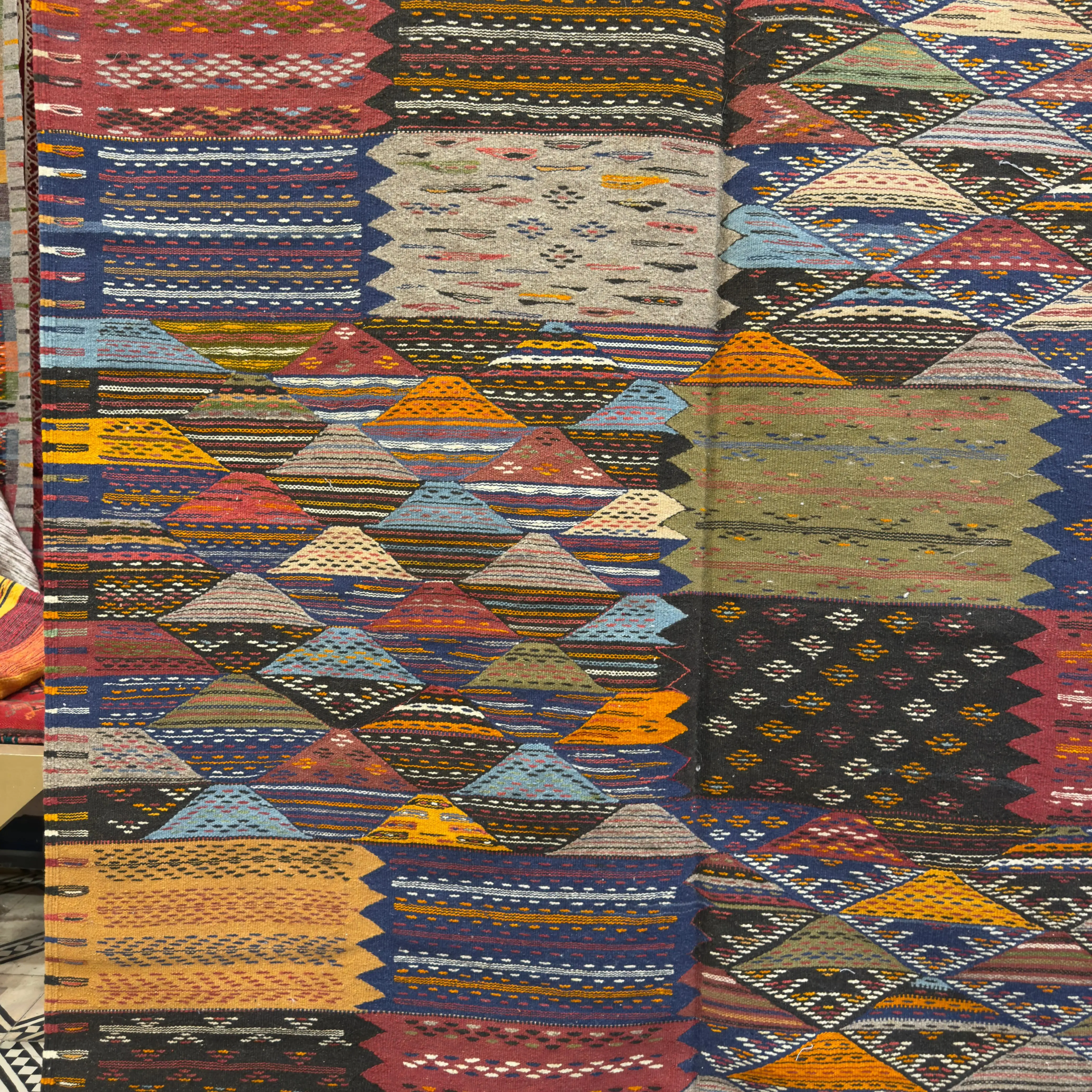 Zayane Charm – Gorgeous Moroccan Kilim Rug | Vintage Style for Living Room & Bedroom - 270/157 CM / 106.3 x 61.8 inches