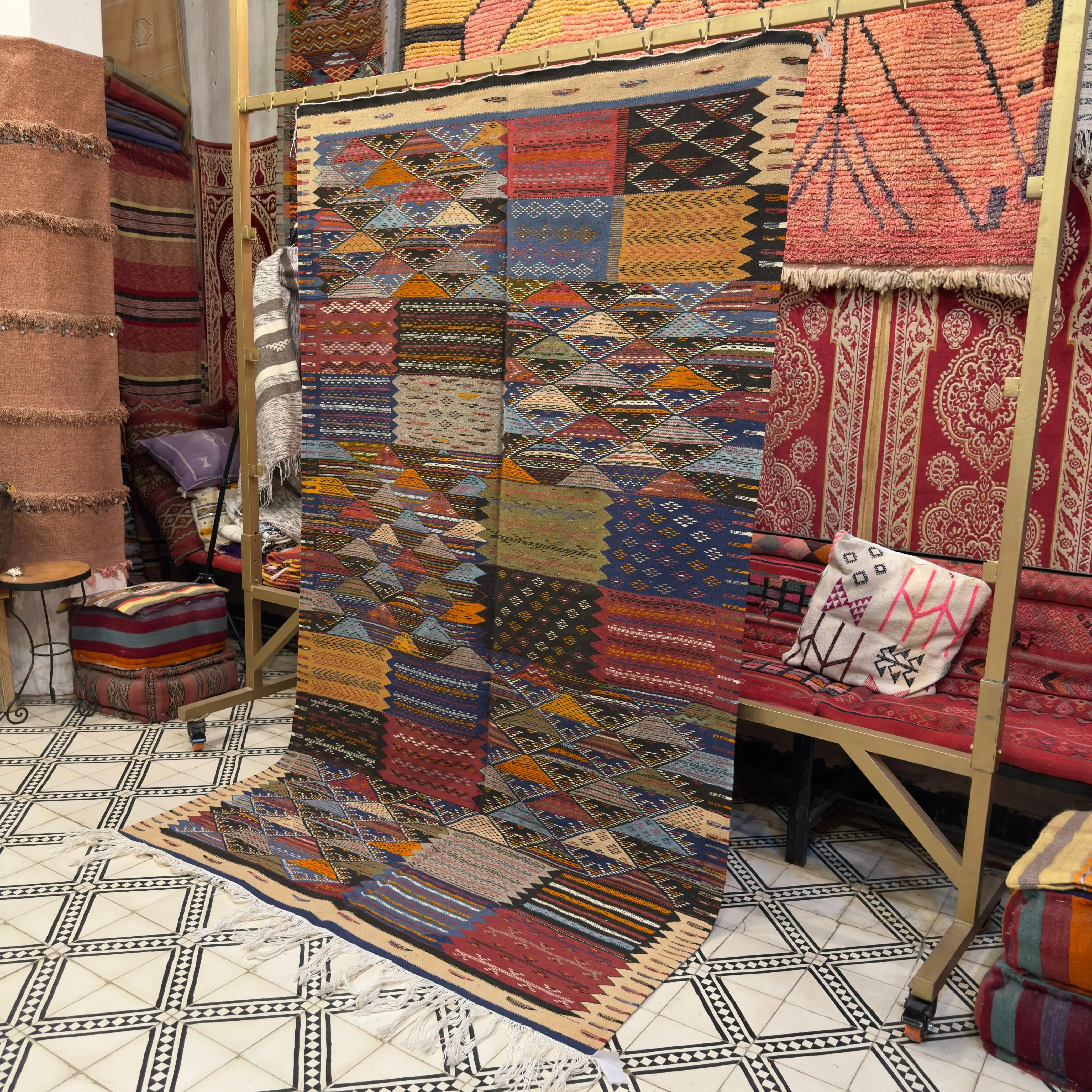 Zayane Charm – Gorgeous Moroccan Kilim Rug | Vintage Style for Living Room & Bedroom - 270/157 CM / 106.3 x 61.8 inches