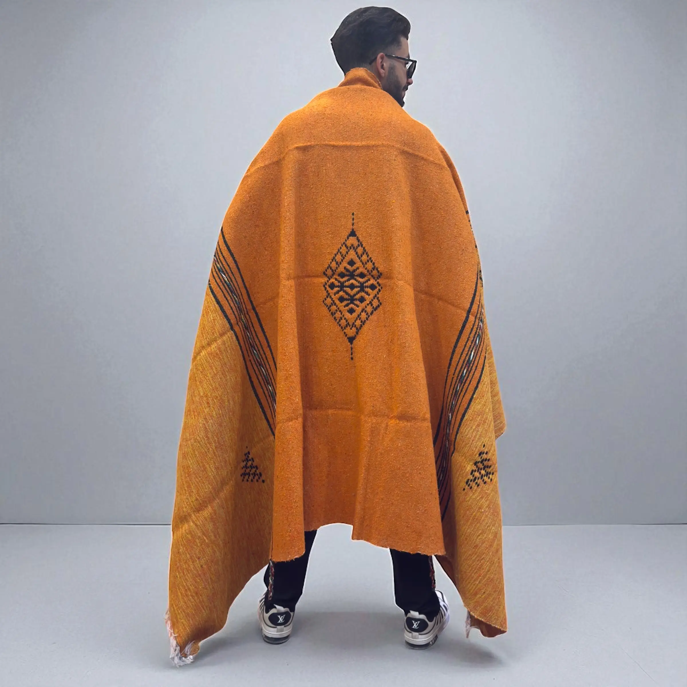 Tanger Ember – Handmade Berber Wool Blanket | Burnt Orange Throw for Bedroom - 80/100 cm = 31.5/39.4 inches