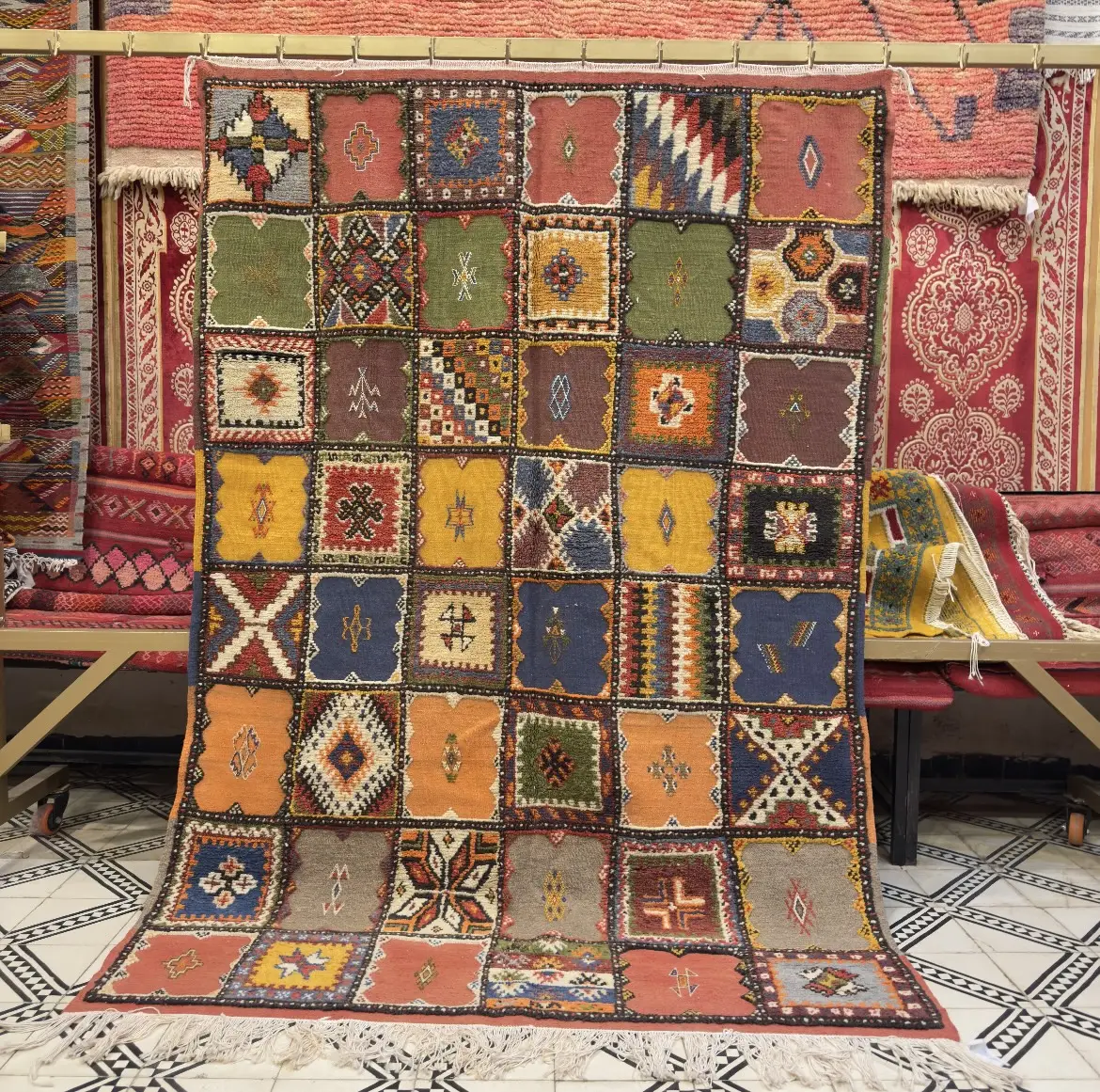 Atlas Heirloom – Large Vintage Berber Kilim Rug | Unique Handmade Piece with 3 Weaving Techniques - 207/143 CM / 81.5 x 56.3 inches