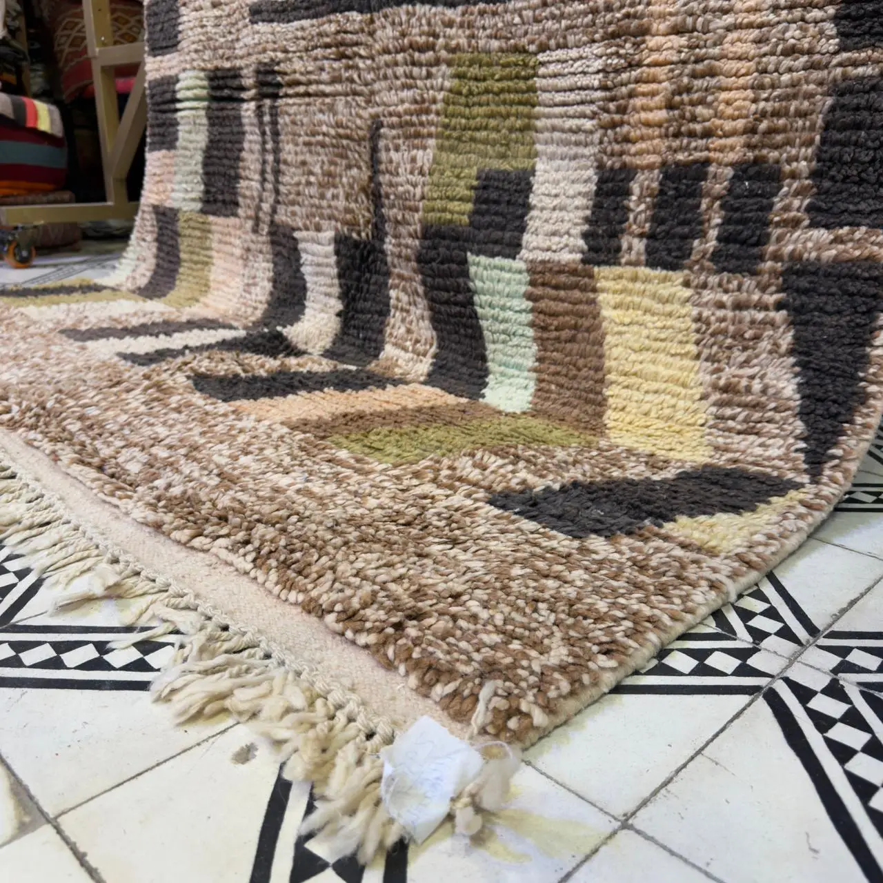 Authentic Beni Ourain Rug – Unique, Exclusive Plush Shag Area Carpet - 268/165CM /105.5 x 65 INCHES