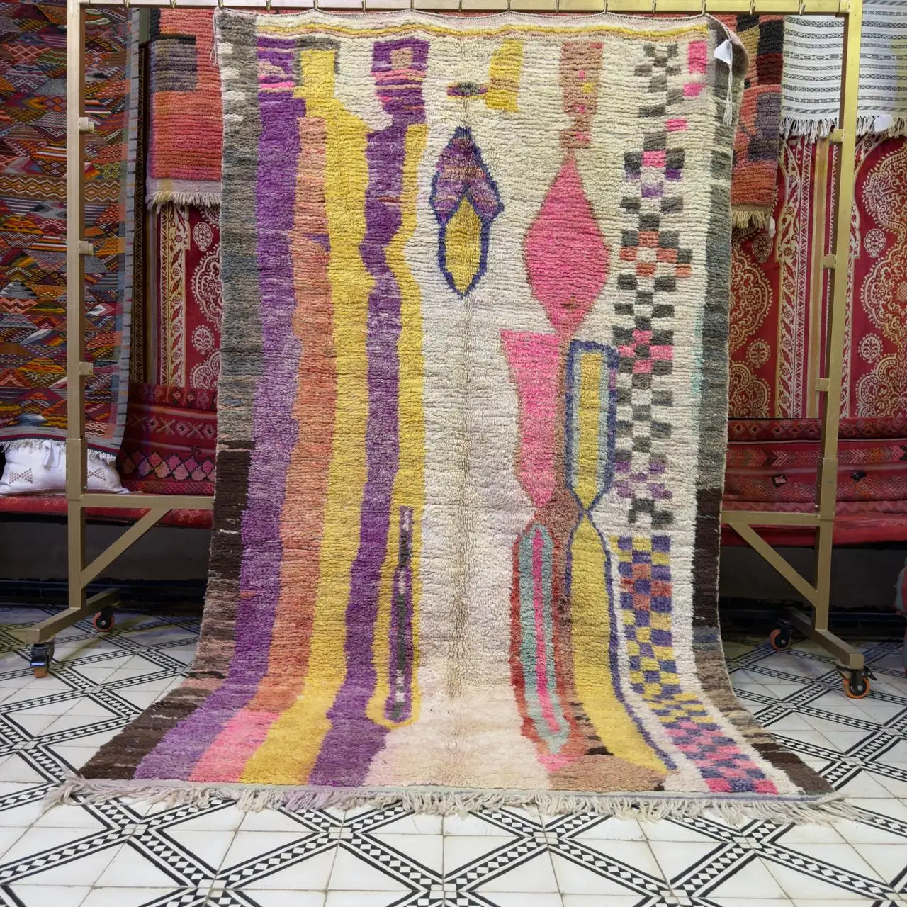 Handwoven Beni Ourain Moroccan Rug – Abstract Wool Berber Carpet - 290 / 170CM / 114.17/ 66.93 inches