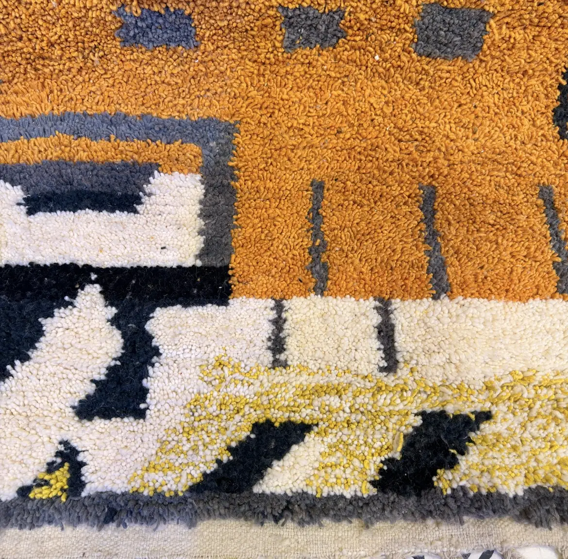 Handmade Beni Ourain Moroccan Wool Rug – Custom Artisan Rug - 320/220CM