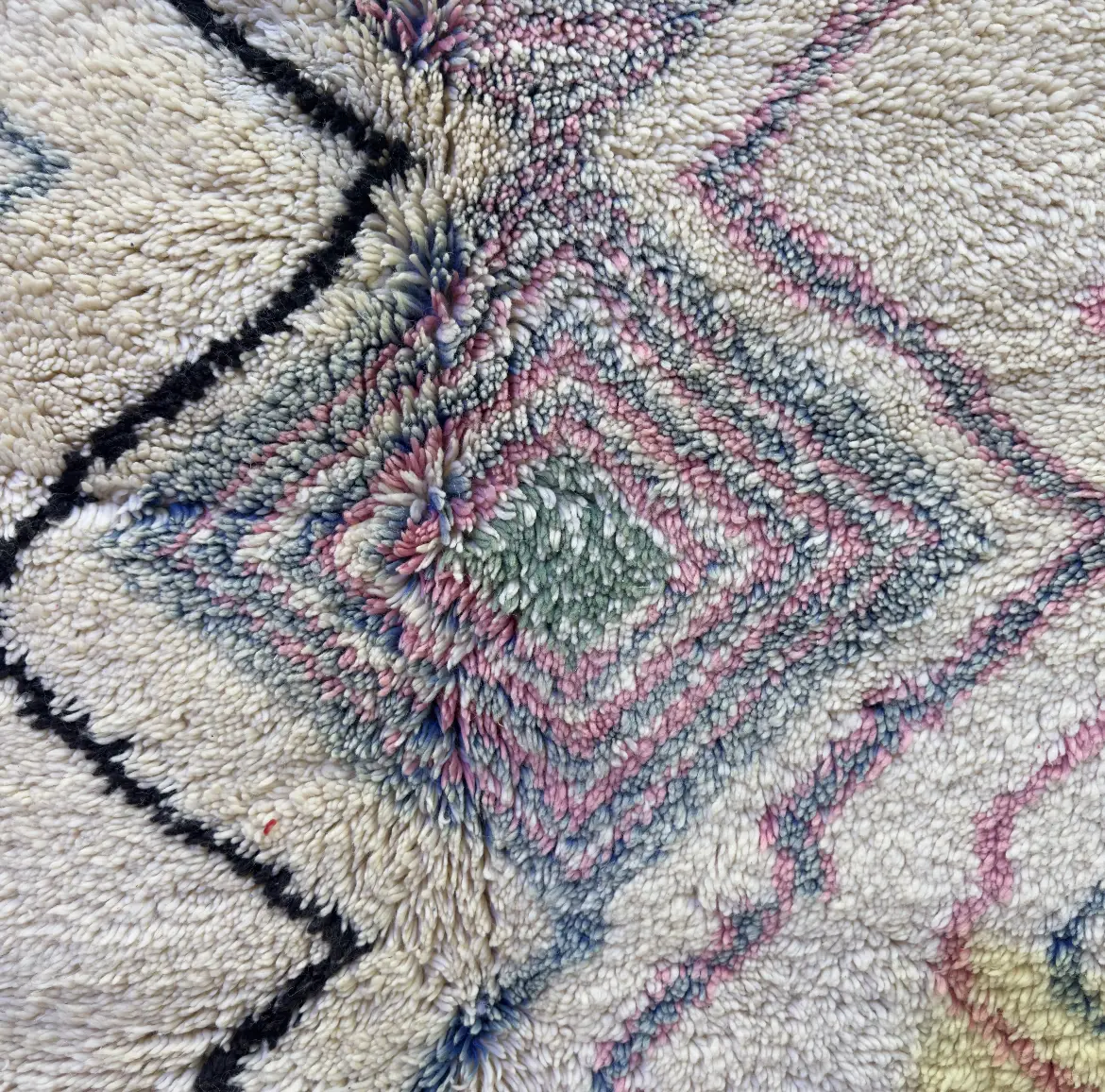 Luxury Beni Ourain Rug – Handmade Moroccan Rug, Custom Hand-Knotted Design - 220×140 cm/ 7,3 × 4,7 feet